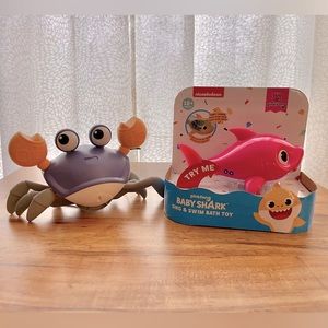 Robo Alive Junior Baby Shark +  
Crawling Crab Baby